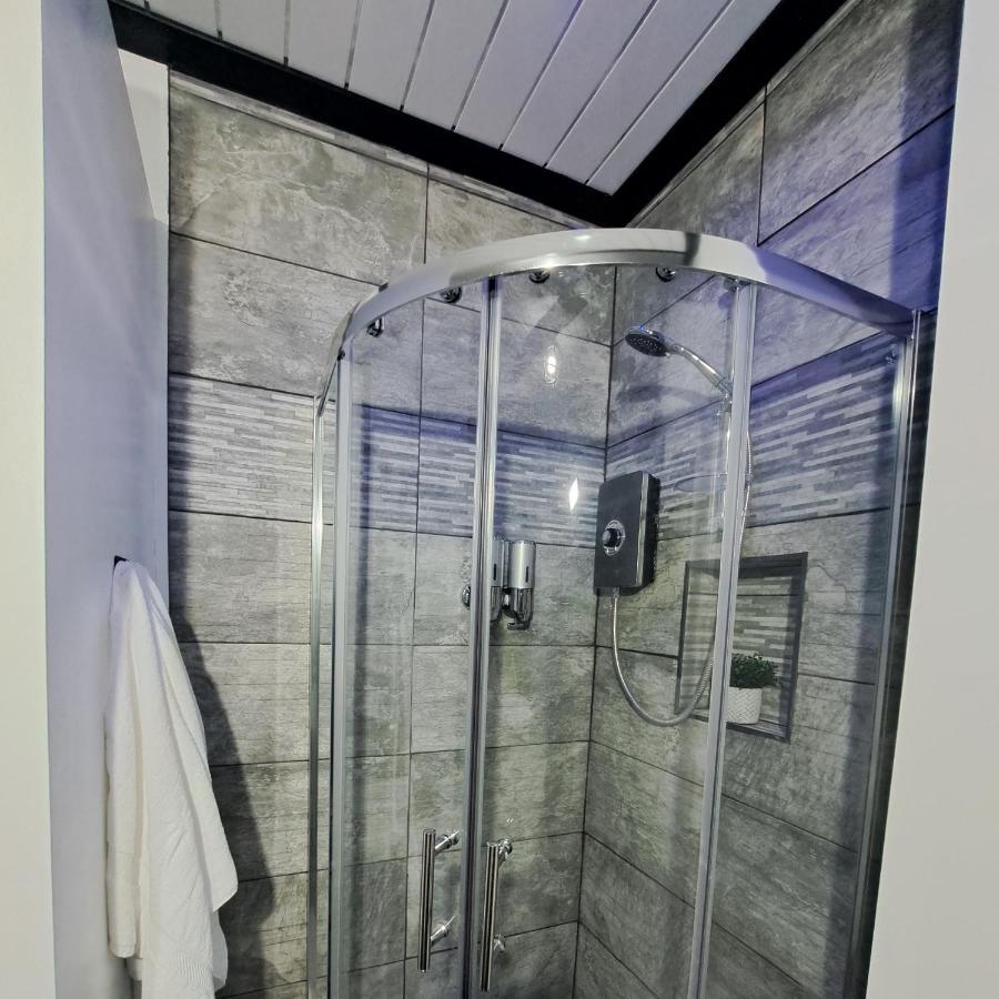 Family Holiday With Hot Tub , Family Groups Only Blackpool Exterior foto
