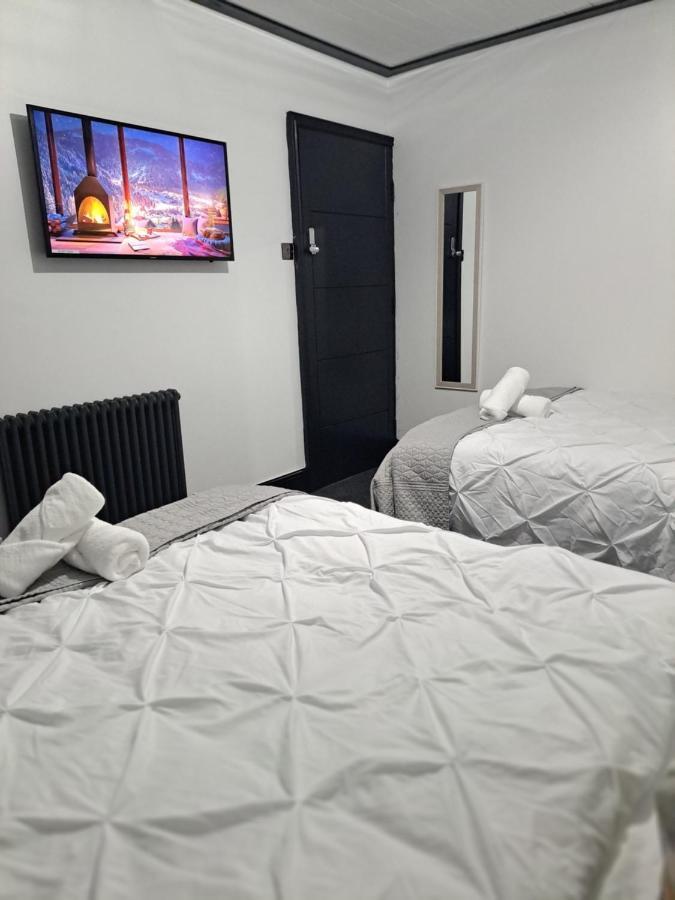 Family Holiday With Hot Tub , Family Groups Only Blackpool Exterior foto